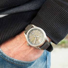 SEIKO SUR543P1 2