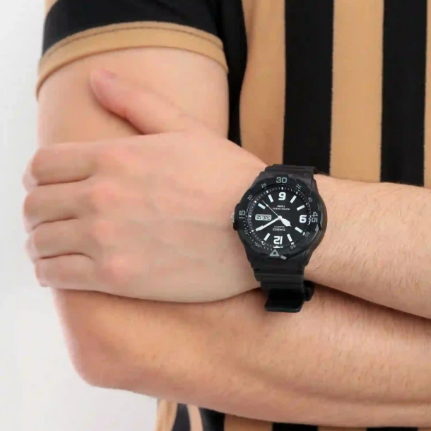 Casio Resin MRW-200H-1B2VDF