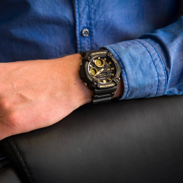 Casio Resin AEQ-120W-9AVDF