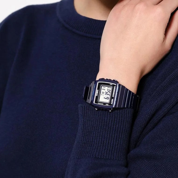 Casio Resin W-215H-2AVDF