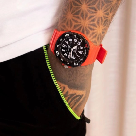 Casio Resin MRW-200HC-4BVDF 2