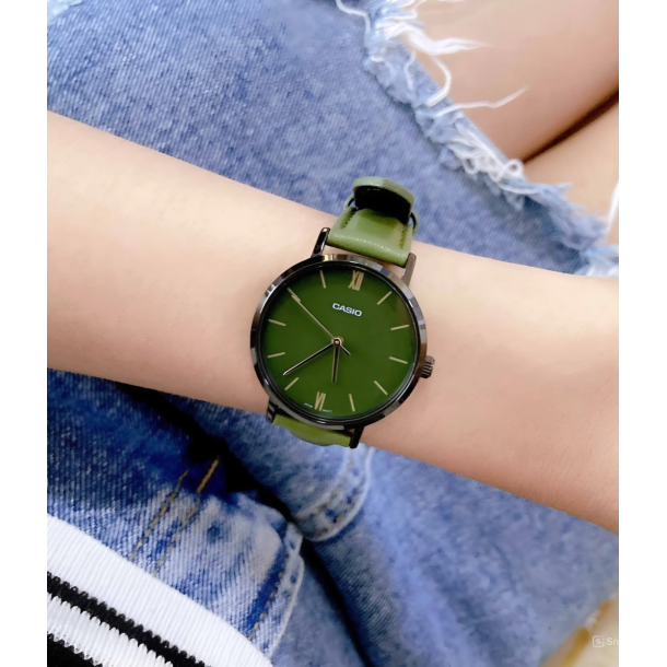 Casio Women LTP-VT02BL-3AUDF