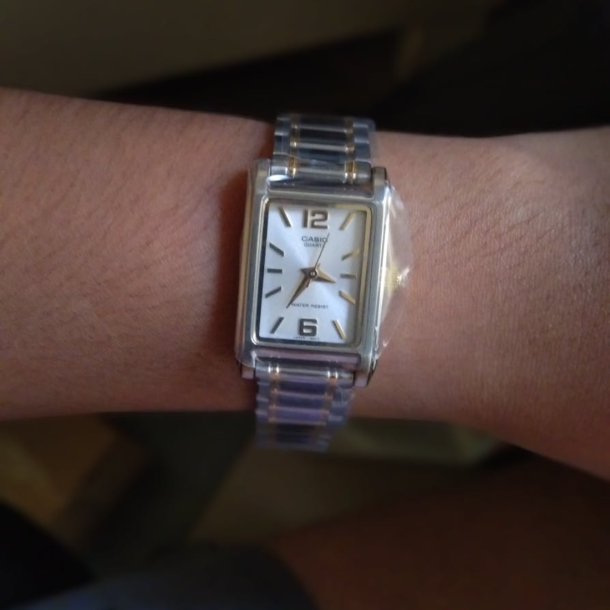 Casio Women LTP-1233D-7ADF