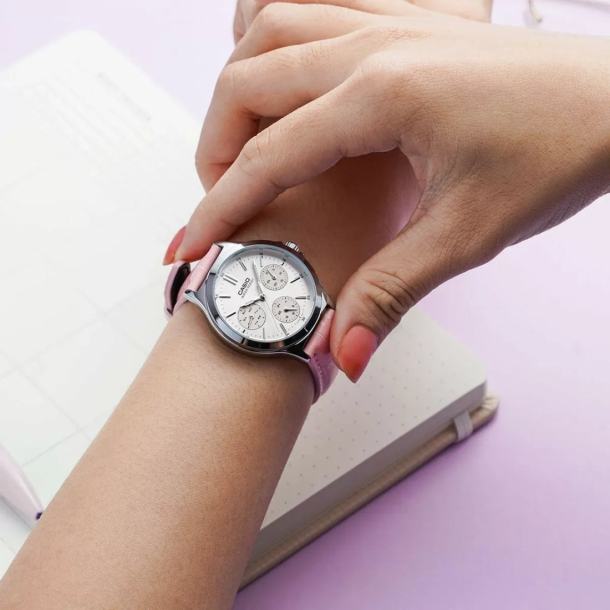 Casio Women LTP-V300L-4AUDF