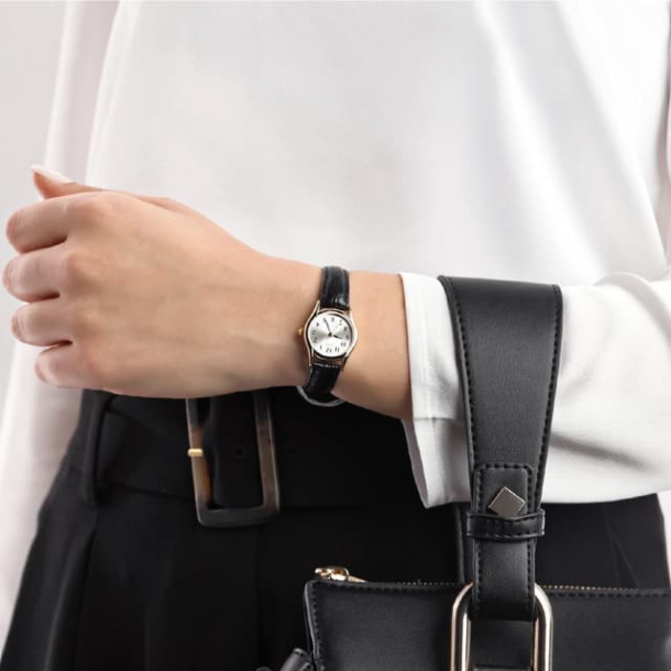 Casio Women LTP-1094Q-7B2RDF