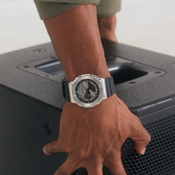 G-Shock GM-2100-1ADR
