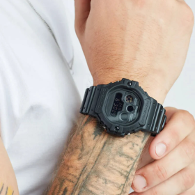 G-Shock DW-5900BB-1DR 2