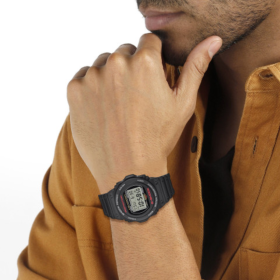 G-SHOCK DW-5750UE-1DR 2