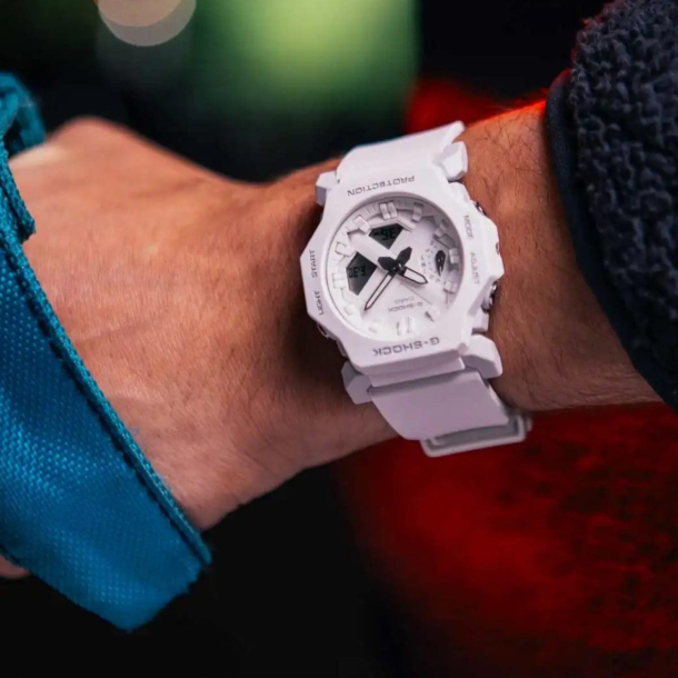 G-SHOCK GA-2300-7ADR