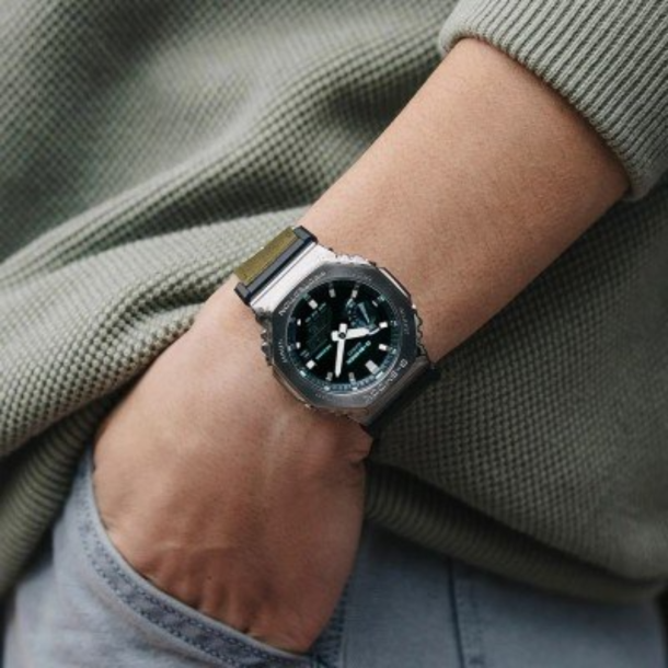 G-SHOCK GM-2100CB-3ADR