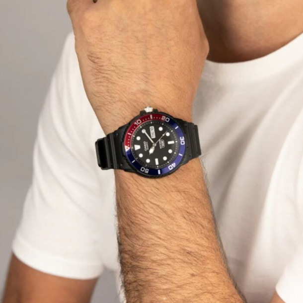 Casio resin MRW-230H-1E2VDF