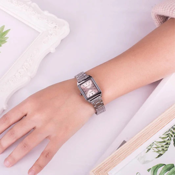 Casio Women LTP-V007D-4EUDF