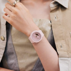 G-Shock Women GMA-S2100BA-4ADR 2