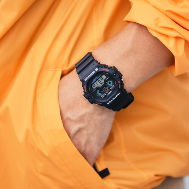 G-Shock DW-5900-1DR