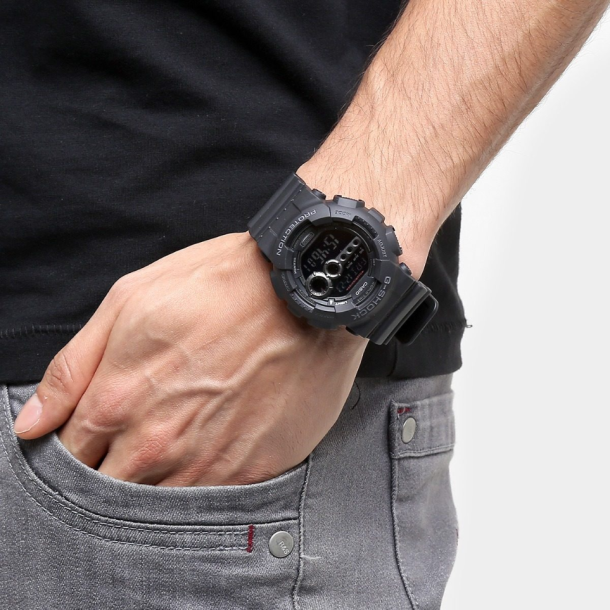 G-Shock GD-100-1BDR