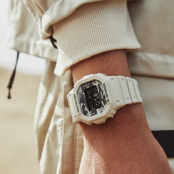 G-Shock DW-5600CA-8DR