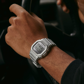 G-SHOCK DW-5600FF-8DR 2